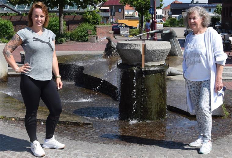 In Nordenham entsteht ein neues Fitnessstudio Regionalleiterin Andrea Warfsmann-Bents (links) und die Geschäftsführerin von Crunchtime Fitness, Renate Hildebrandt, freuen sich auf den Easyfitness-Club.