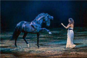 Reitshow Cavalluna gastiert mit „Legende der Wüste“ in der ÖVB-Arena in Bremen.