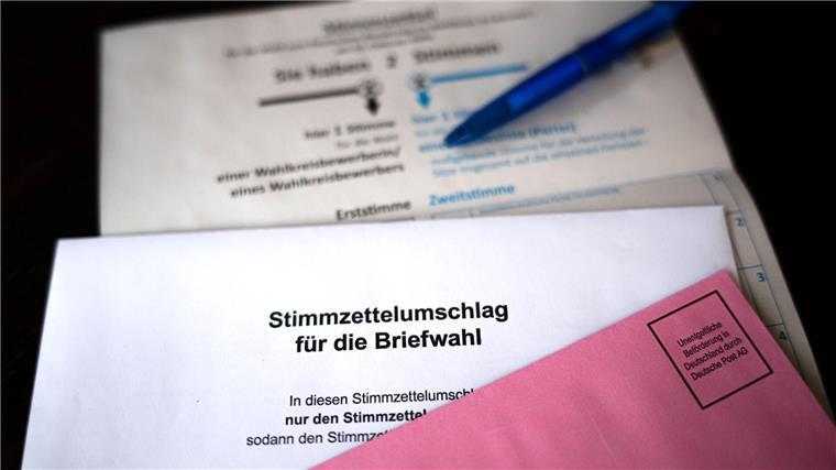 Beschwerden über verspätete Wahlunterlagen im Ausland Relativ viele Deutsche, die im Ausland leben, wollten an der Bundestagswahl teilnehmen. Nicht alle bekamen rechtzeitig Post.
