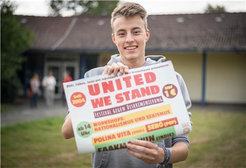 René organisiert die Festival-Reihe "United we stand" im Haus der Jugend. Damit positioniert sich die Reihe gegen den stärker werdenden Rassismus in der Gesellschaft.