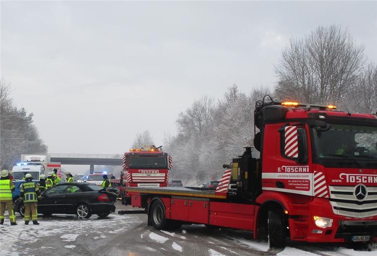 Ein Verkehrsunfall auf der A27.