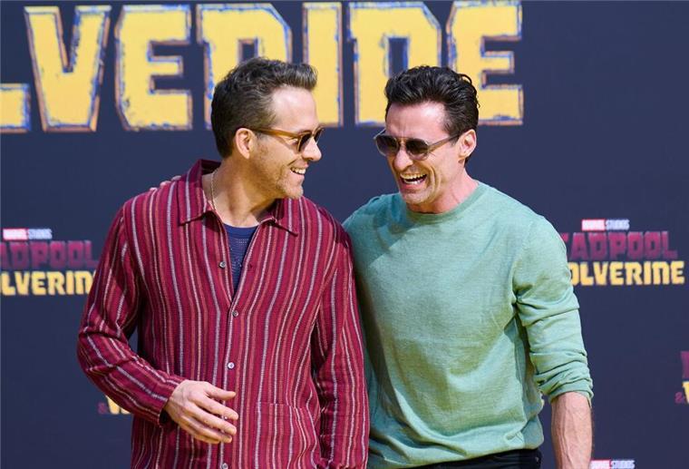 Reynolds und Jackman feiern „Deadpool & Wolverine“-Erfolg Reynolds und Jackman sind auch privat befreundet.