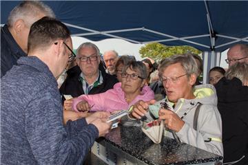 Riesenandrang herrschte beim Vorverkauf für das Konzert der Höhner im Mai 2019 z...