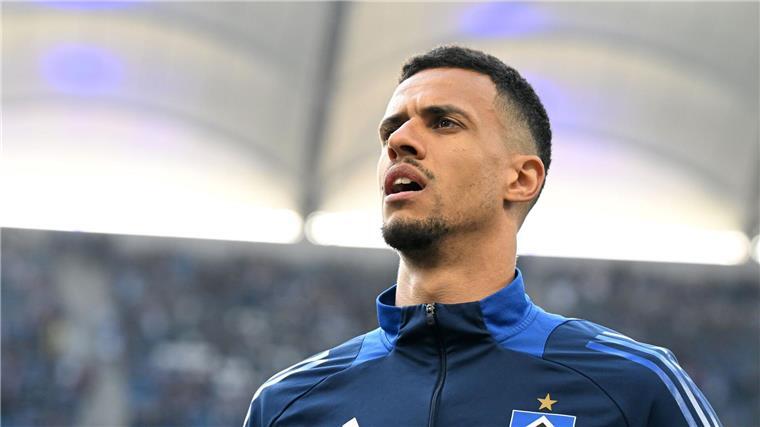 HSV kassiert Testspiel-Pleite gegen Hannover 96 Robert Glatzel traf per Elfmeter für den Hamburger SV.