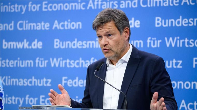 Habeck zum Netzausbau: „Wir sind zum Erfolg verdammt“ Robert Habeck (Bündnis 90/Die Grünen), Bundesminister fu¨r Wirtschaft und Klimaschutz.