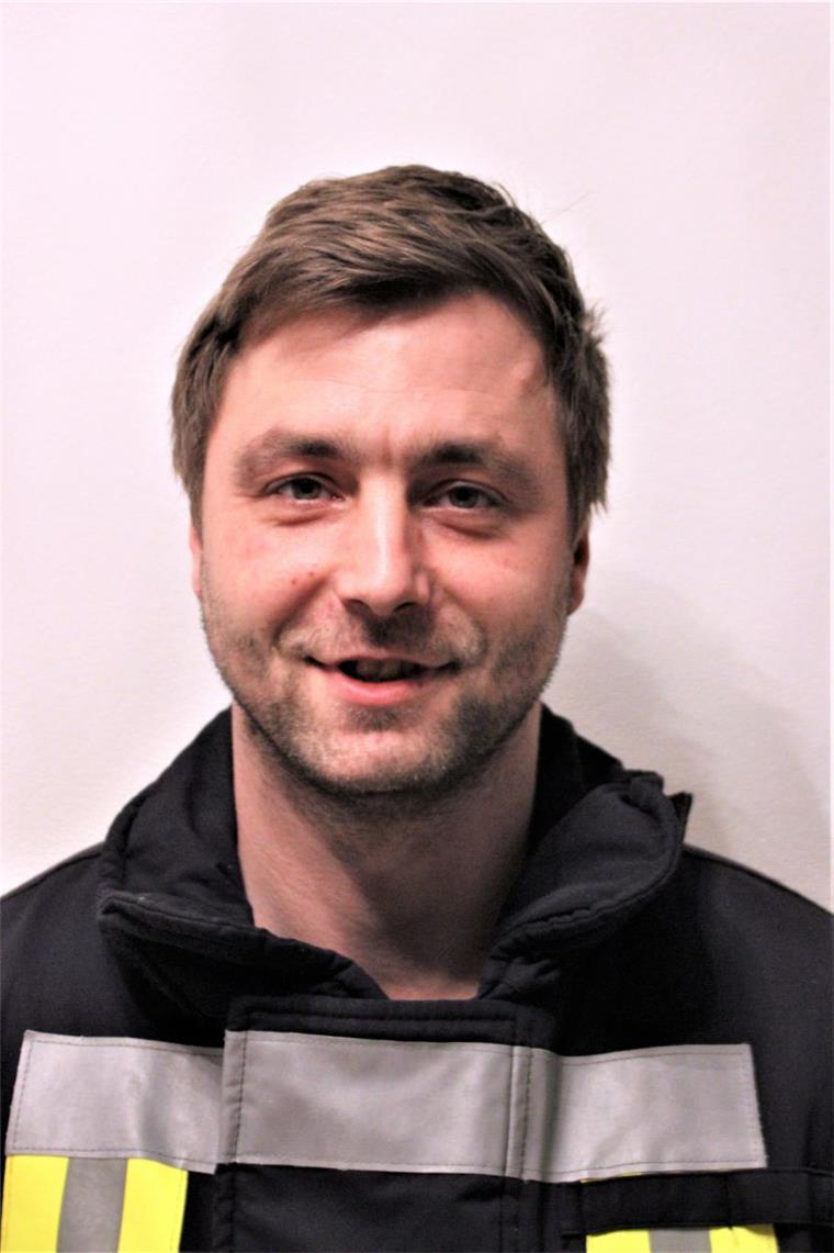Robert König neuer Gemeindebrandmeister in Stadland Robert König hat sein Amt als Ortsbrandmeister der Feuerwehr Reitland abgegeben und wird nun neuer Gemeindebrandmeister in Stadland.