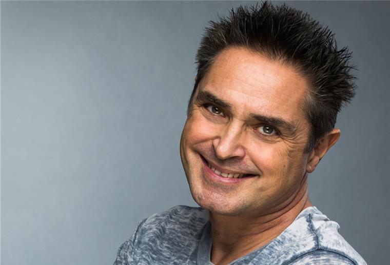 Bremerhaven: „Spätzle, Sex und Dolce Vita“ im TiF Roberto Capitoni tritt im Theater im Fischereihafen in Bremerhaven auf.