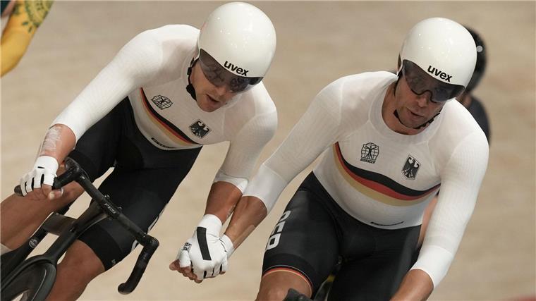Nach Sturz von Reinhardt: Keine Medaille im Madison Roger Kluge und Theo Reinhardt verfehlten die ersehnte Olympia-Medaille.
