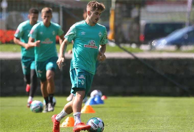 Werder: So sieht die aktuelle Rolle von Romano Schmid aus Romano Schmid muss bei Werder Bremen noch auf seine Chance warten.