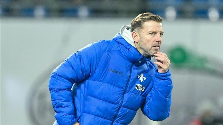 Kohfeldt über Bremen-Rückkehr: „Löst nicht nur Freude aus“ Rückkehr ins Weserstadion: Florian Kohfeldt rechnet mit einem emotionalen Spiel.