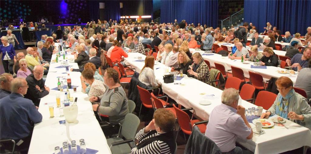 Rund 1100 Besucher kamen zum Sängerwettstreit &quot;Seebeck am Markt&quot;. Foto...