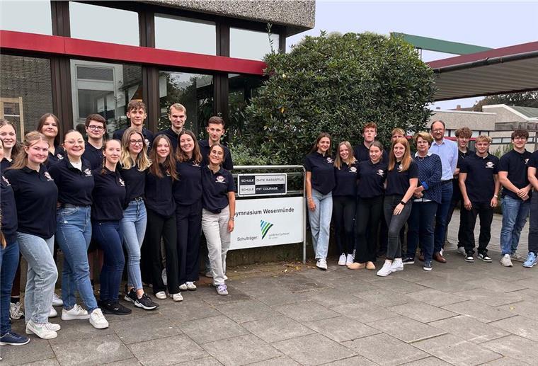 Studienmesse am Gymnasium Wesermünde Rund 30 Schüler haben wieder die Organisation und das Catering übernommen.