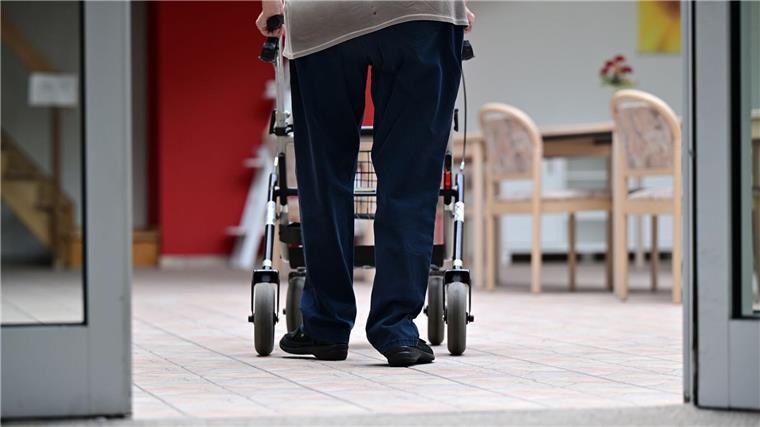 48.000 Unterschriften gegen Abschiebung von Pflegern Rund 48.000 Menschen haben schon die Petition für den Abschiebestopp von Pflegekräften in Wilstedt unterzeichnet. (Symbolbild)