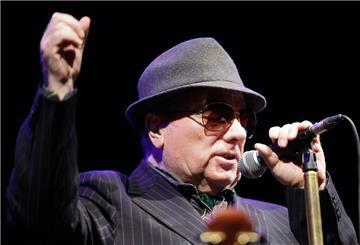 Rund um seinen 80. Geburtstag steht Van Morrison in seiner Heimatstadt Belfast auf der Bühne. (Archivbild)