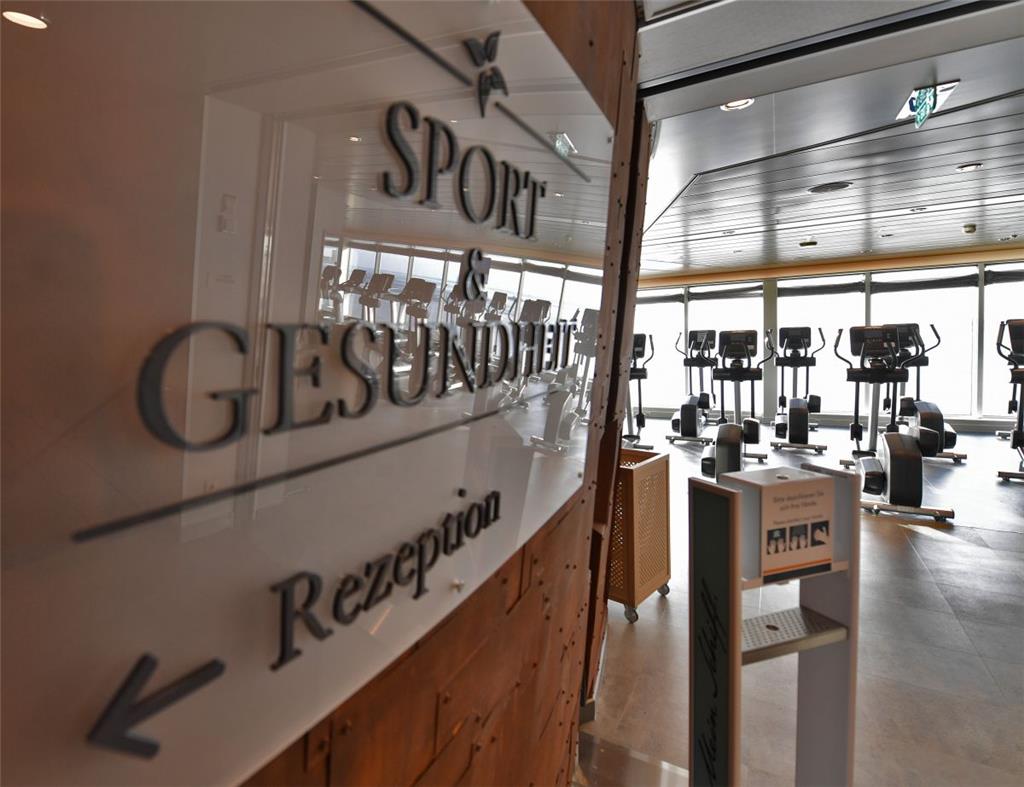Rundgang auf der &quot;Mein Schiff 2&quot; in Bremerhaven. Foto: Scheschonka