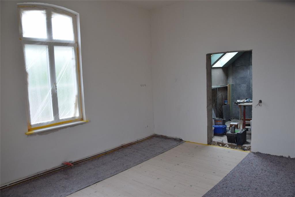 Rundgang über die Baustelle: So sieht die Villa, die Sabine Dorn restaurieren lä...