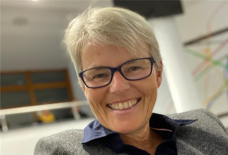 Das ist Geestlands neue Gleichstellungsbeauftragte Sabine Wohlers (links) freut sich auf ihre Aufgabe als neue Gleichstellungsbeauftragte der Stadt Geestland.