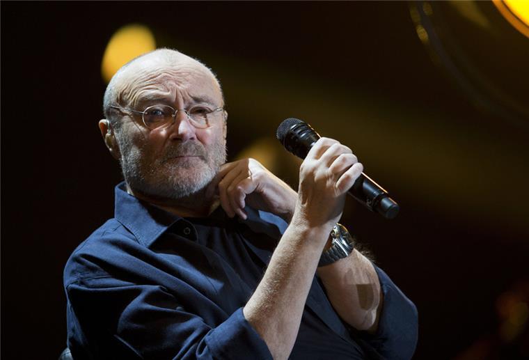 Phil Collins und Genesis-Kollegen verkaufen Musikrechte Sänger Phil Collins tritt im Palacio de los Deportes auf.