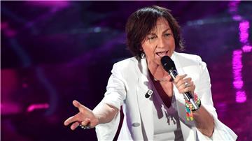 Sängerin Gianna Nannini singt selbstbewusst über den Tod.