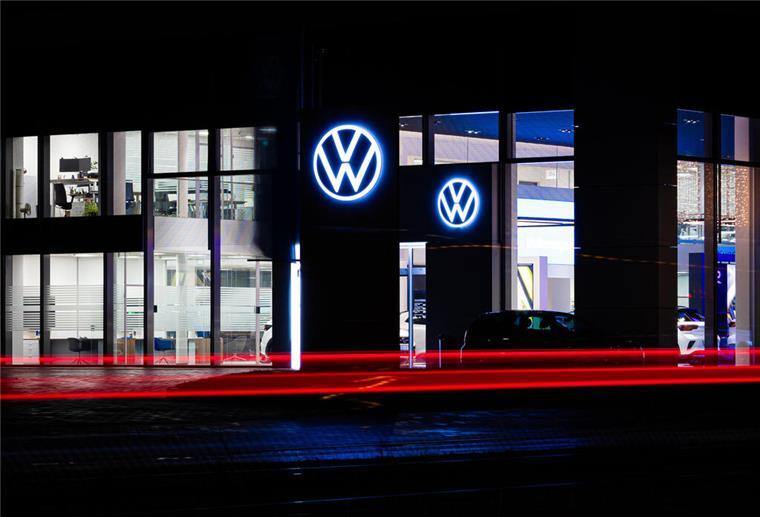 VW im Umbruch: Krise und Tarifverhandlungen bestimmen die Zukunft VW