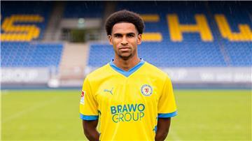 Sanoussy Ba trifft für Eintracht Braunschweig vor dem Zweitliga-Auftakt.