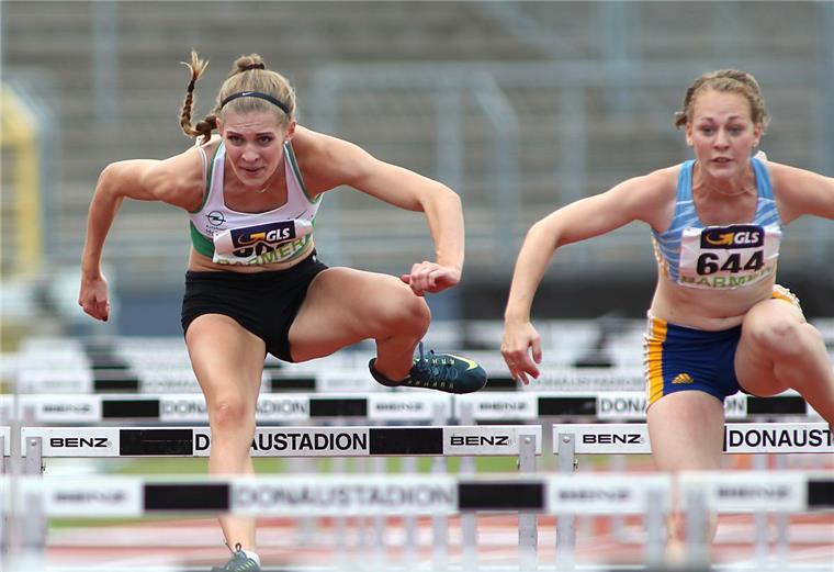U20-Meisterschaften: Diese Wehdelerin (18) holt Bronze im Hürdenlauf Sara Hannemann (links) vom TSV Wehdel holte bei den deutschen U20-Meisterschaften über die 100-Meter-Hürden die Bronzemedaille.