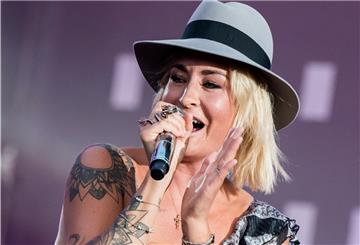 Sarah Connors Comeback verschiebt sich auf den Spätherbst. Das Großkonzert wird wegen Corona nun doch verschoben.