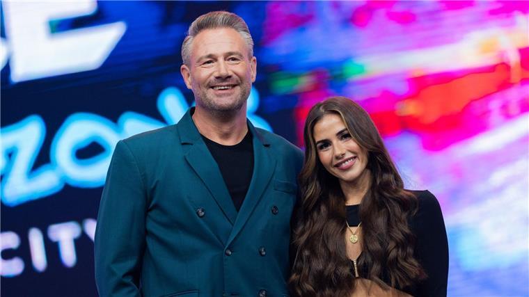 „Holiday on Ice“: Sasha und Sarah Engels singen bei Eisshow Sasha und Sarah Engels sind Gaststars der neuen „Holiday On Ice“-Tour.