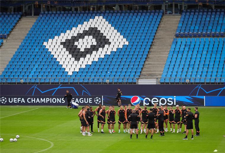 Schachtar Donezk beim Abschlusstraining im Hamburger Volksparkstadion.