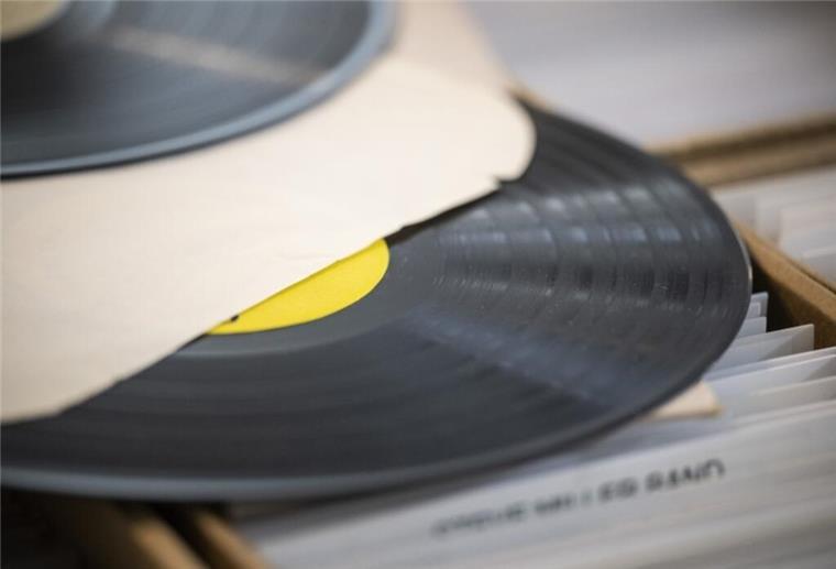 Schätze aus Vinyl im Bremerhavener Fischereihafen Symbolbild Schallplatte