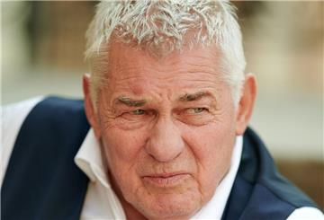 Schauspieler Heinz Hoenig ist bei „Ich bin ein Star - Holt mich hier raus!“ ausgestiegen.