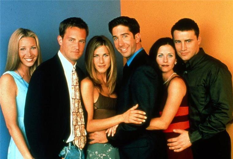 Hollywood trauert um „Chandler Bing“: „Friends“-Star-Matthew Perry ist tot Schauspieler Matthew Perry (2. von links) spielte in der Serie „Friends“ den „Chandler Bing“.
