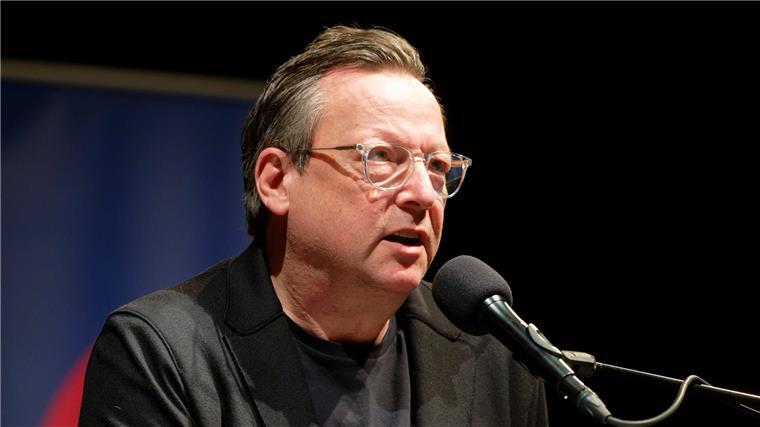 Schauspieler Matthias Brandt ist Hörspielfan. (Archivbild)