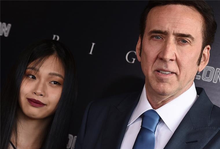 Nicolas Cage, Schauspieler aus den USA, mit Ehefrau Riko Shibata 