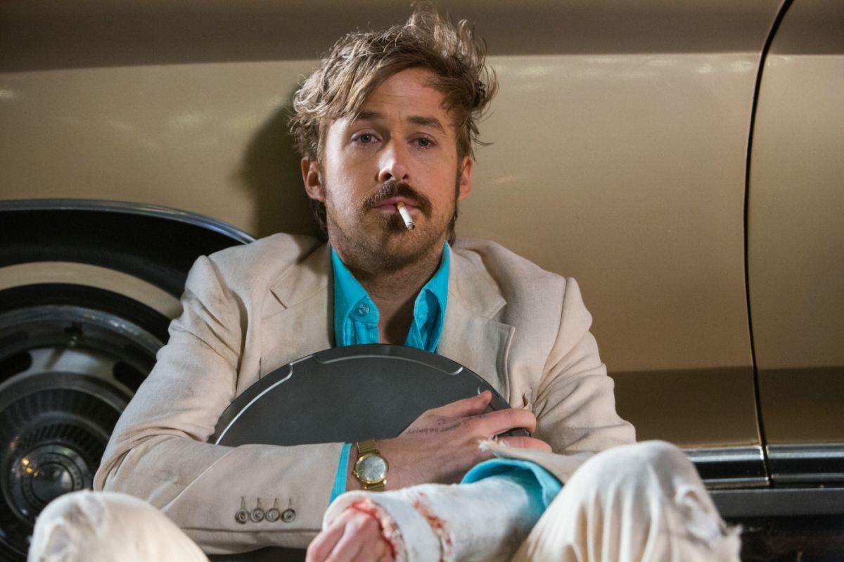 Neu im Kino: The Nice Guys und Seitenwechsel Schauspieler Ryan Gosling als Holland March in einer Szene aus dem Film "The Nice Guys".