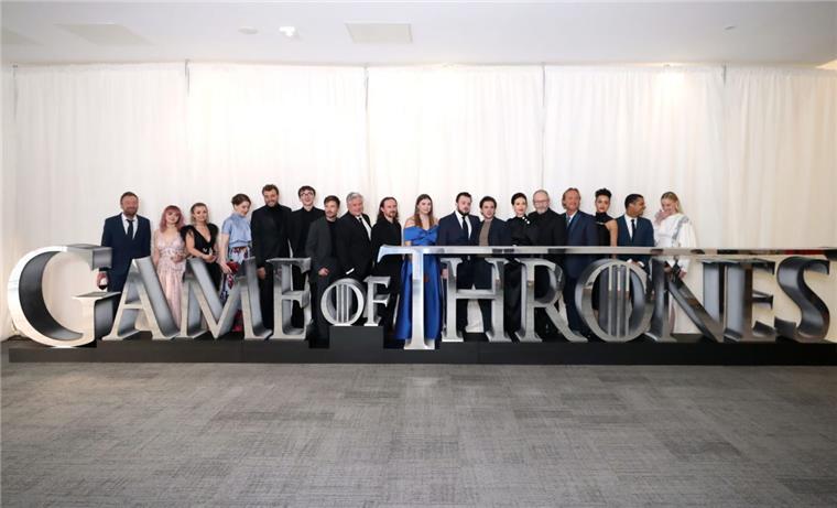 Game of Thrones in Ostfriesland: Dieses Video müsst ihr sehen! Schauspieler und Crewmitglieder von "Game of Thrones" vor der Premiere der achten Staffel.