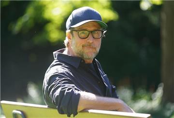 Schauspieler und Regisseur Bjarne Mädel: „Als Schauspieler habe ich das Glück, den Menschen in seiner Gesamtheit zu studieren“.