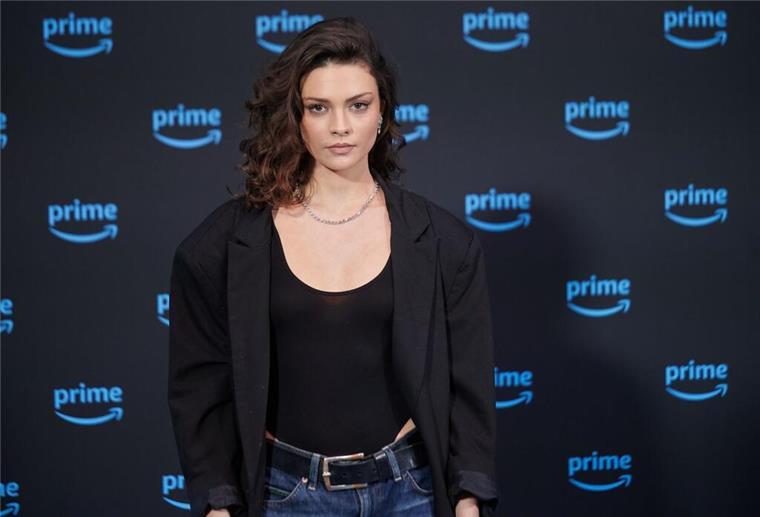 Harriet Herbig-Matten: Habe toxische Männlichkeit erlebt Schauspielerin Harriet Herbig-Matten spielt in der neuen Amazon-Serie „Maxton Hall“ die Privatschülerin Ruby, die von ihrem steinreichen Mitschüler James bedrängt wird.