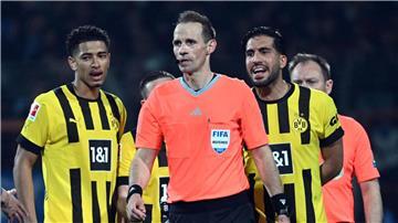 Schiedsrichter Sascha Stegemann unterlief 2023 beim Spiel Bochum-BVB ein schwerwiegender Fehler.
