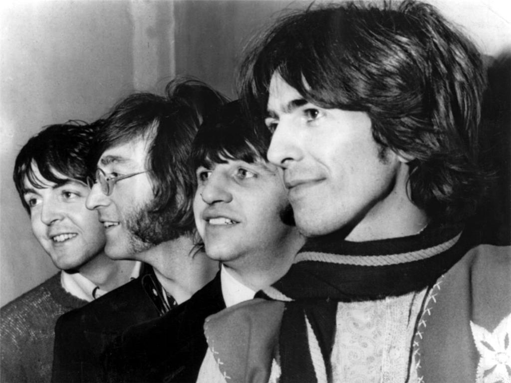 Schlechter Einfluss: Es soll Dylan gewesen sein, der die Beatles 1964 mit Marihuana bekannt machte, wahlweise im New Yorker Delmonico Hotel oder am JFK Airport. Er selbst wollte sich Jahre später in einem Interview nicht mehr daran erinnern: &quot;Gras gab es damals doch überall.&quot;