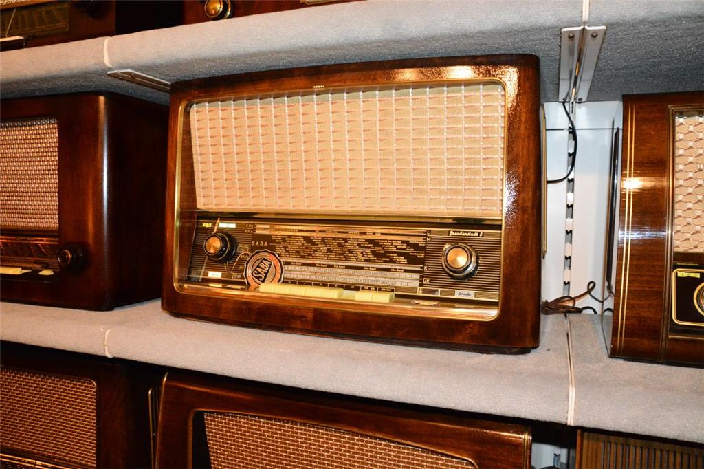 Schmidtmanns Radios stammen vor allem aus den 50er Jahren.