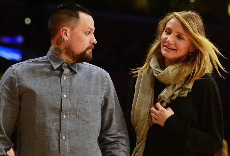 Cameron Diaz: Getrennte Schlafzimmer sind okay Schnacht er oder nicht? Cameron Diaz und ihr Ehemann Benji Madden.