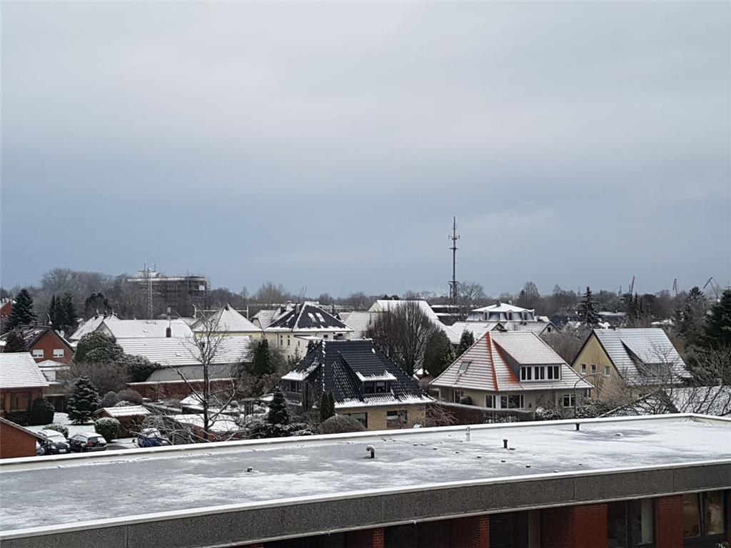 Schnee auf den Dächern in Brake. Foto Diederichs