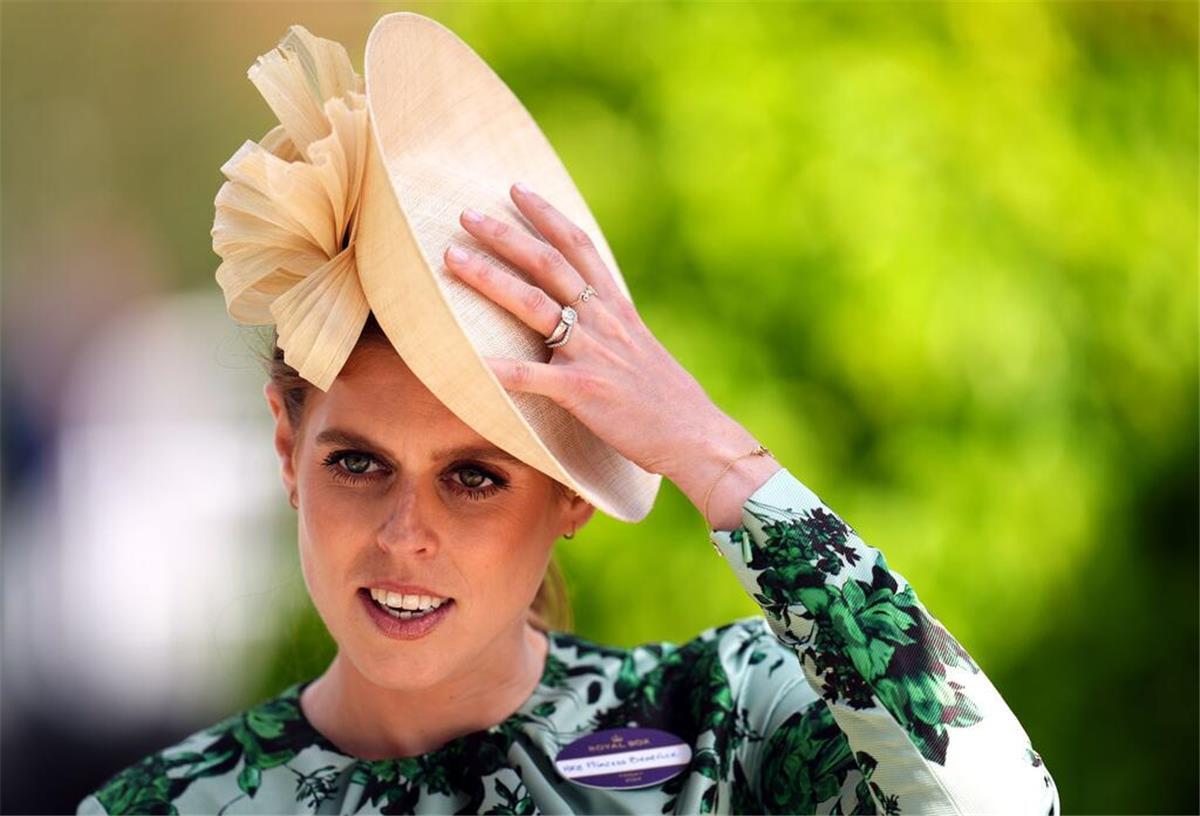 Prinzessin Beatrice ist schwanger mit zweitem Kind Schöne Nachricht im britischen Königshaus: Prinzessin Beatrice ist wieder schwanger.