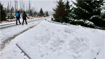 Schon am Sonntagabend gab es Schnee. (Archivfoto)