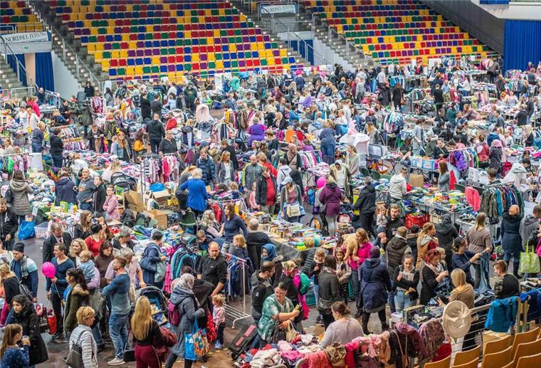 Diese zwei Flohmärkte in der Bremerhavener Stadthalle solltet ihr nicht verpassen Schon in den vergangenen Jahren war viel los bei den Flohmärkten in der Stadthalle.