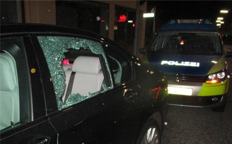 Polizei schnappt Geestemünder Autoknacker Schon wieder eine Autoscheibe kaputt. Aber beim sechsten Aufbruch war für den Straftäter Feierabend.