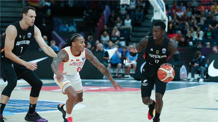 „Super gemacht“: Aushilfstrainer lässt Basketballer jubeln Schröder dirigierte das deutsche Spiel.