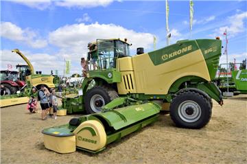 Schweres Gerät: Freunde von Autos und Landmaschinen kommen zur Tarmstedter Ausstellung auf ihre Kosten.