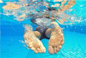 Schwimmbäder kehren zu den gewohnten Öffnungszeiten zurück.